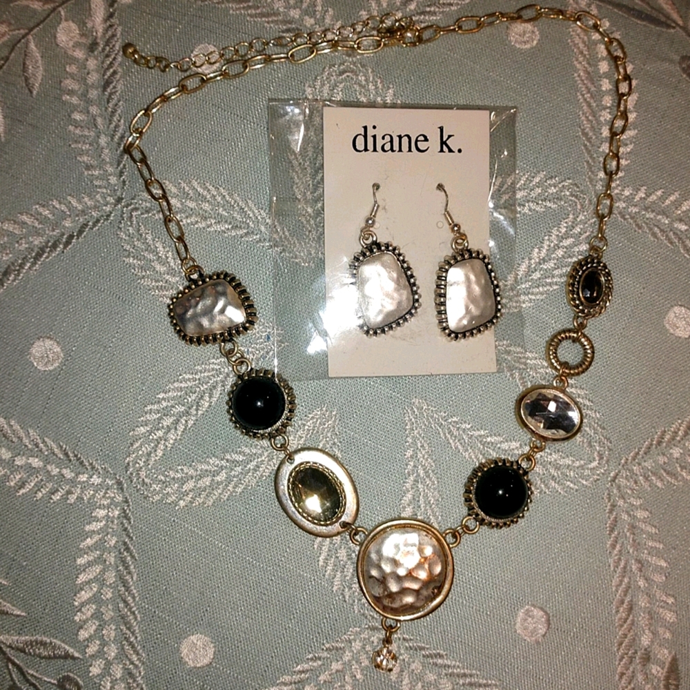 Diane K Necklace, bracelet & Earings set